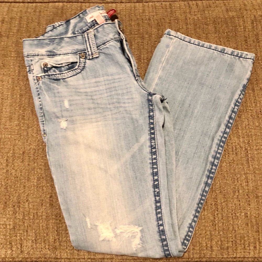 Aeropostale Chelsea Bootcut jean. Light/med  5/6